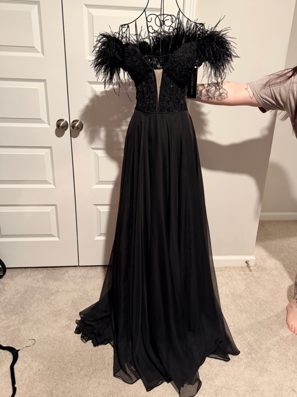 Sherri Hill Black Off-Shoulder Feather Trim Evening Gown